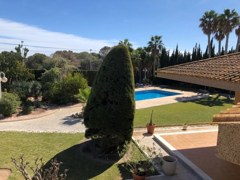 Large villa in Santa Pola, Alicante